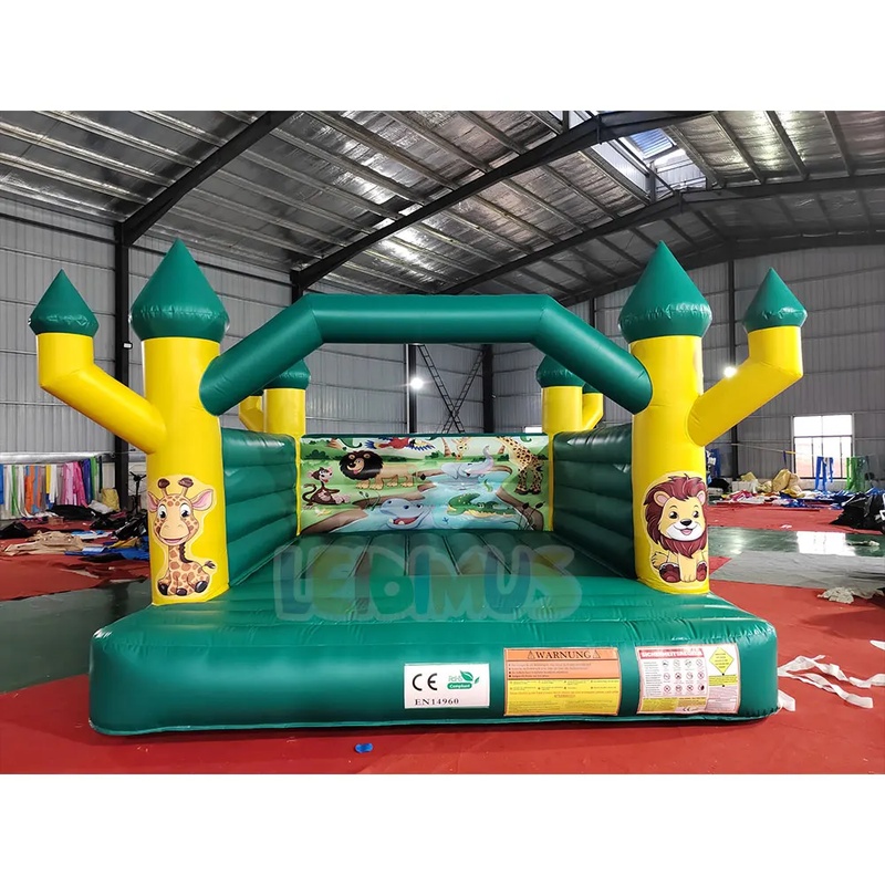 Commercial Printing House - Castelo Inflável de Selva com Estampas